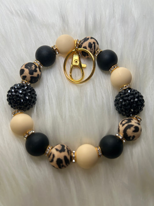 Black and leopard wristlet